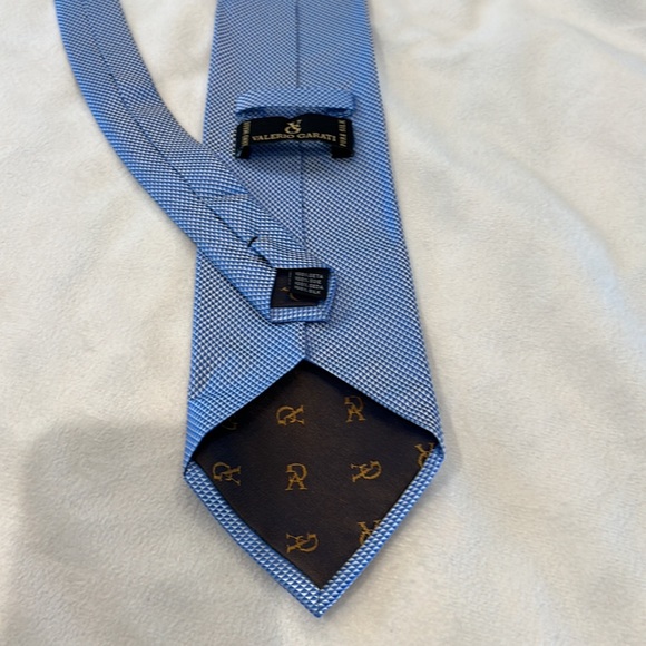 Valerio Garati Blue and Silver Tie 100% Silk and Cufflinks - Picture 3 of 13